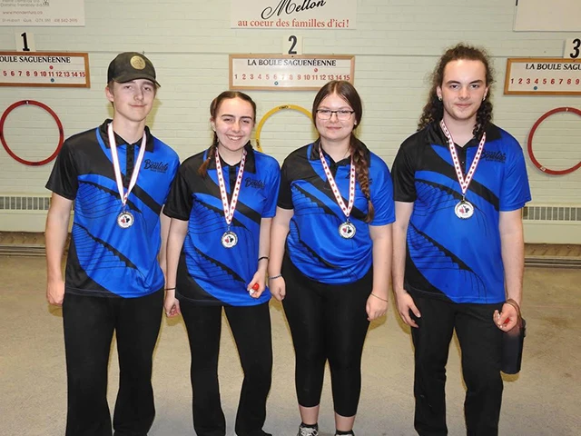 Les médaillés.es d'argent aux qualifications pétanque Canada